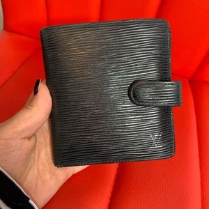 Black epi leather Louis Vuitton Wallet